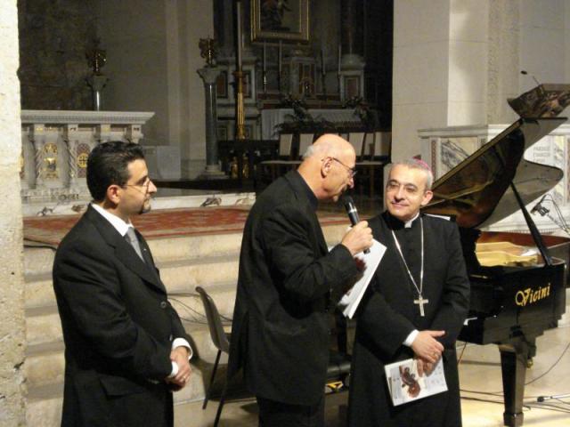 da sin. Francesco Marino, Monsignor Antonio Lecce e S.E. Vescovo di Sora-Aquino-Pontecorvo Monsignor Filippo Iannone